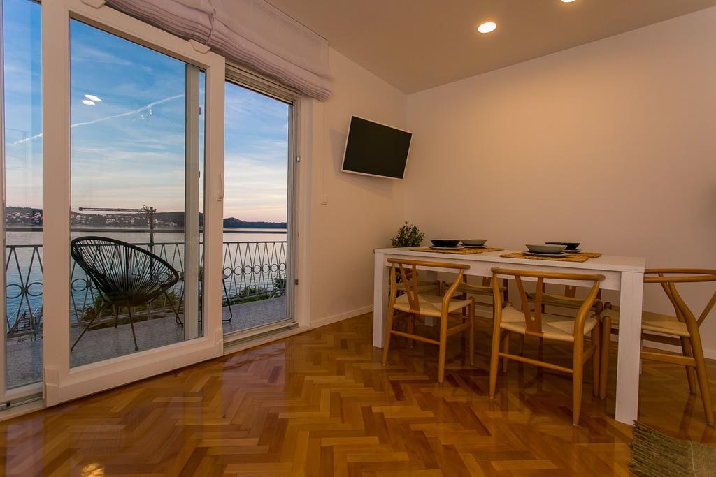 Apartments Sea Трогир Экстерьер фото